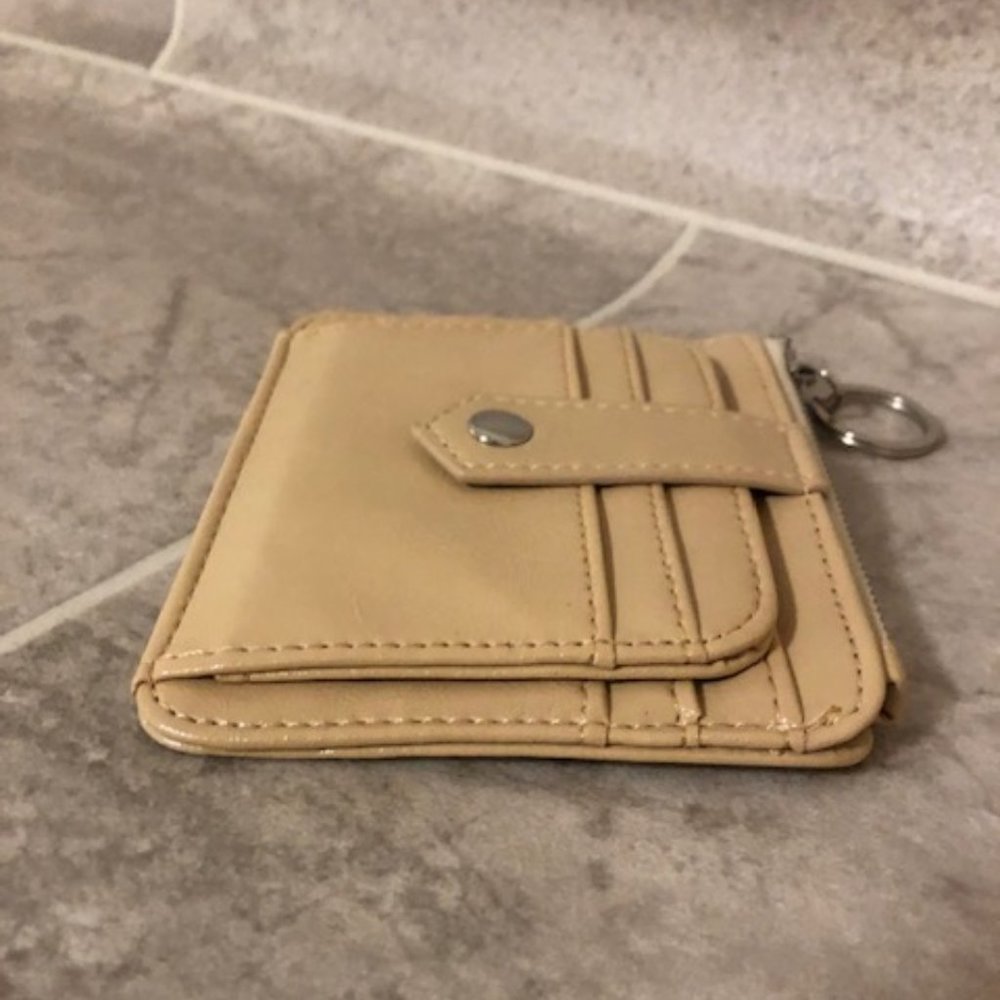 Capri Credit Card Wallet - Picture 8 of 11